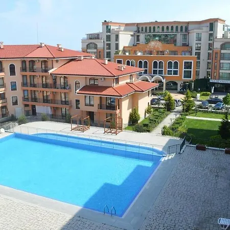Apartament Family Near Beach, Pools & Star Dreams Complex Święty Włas